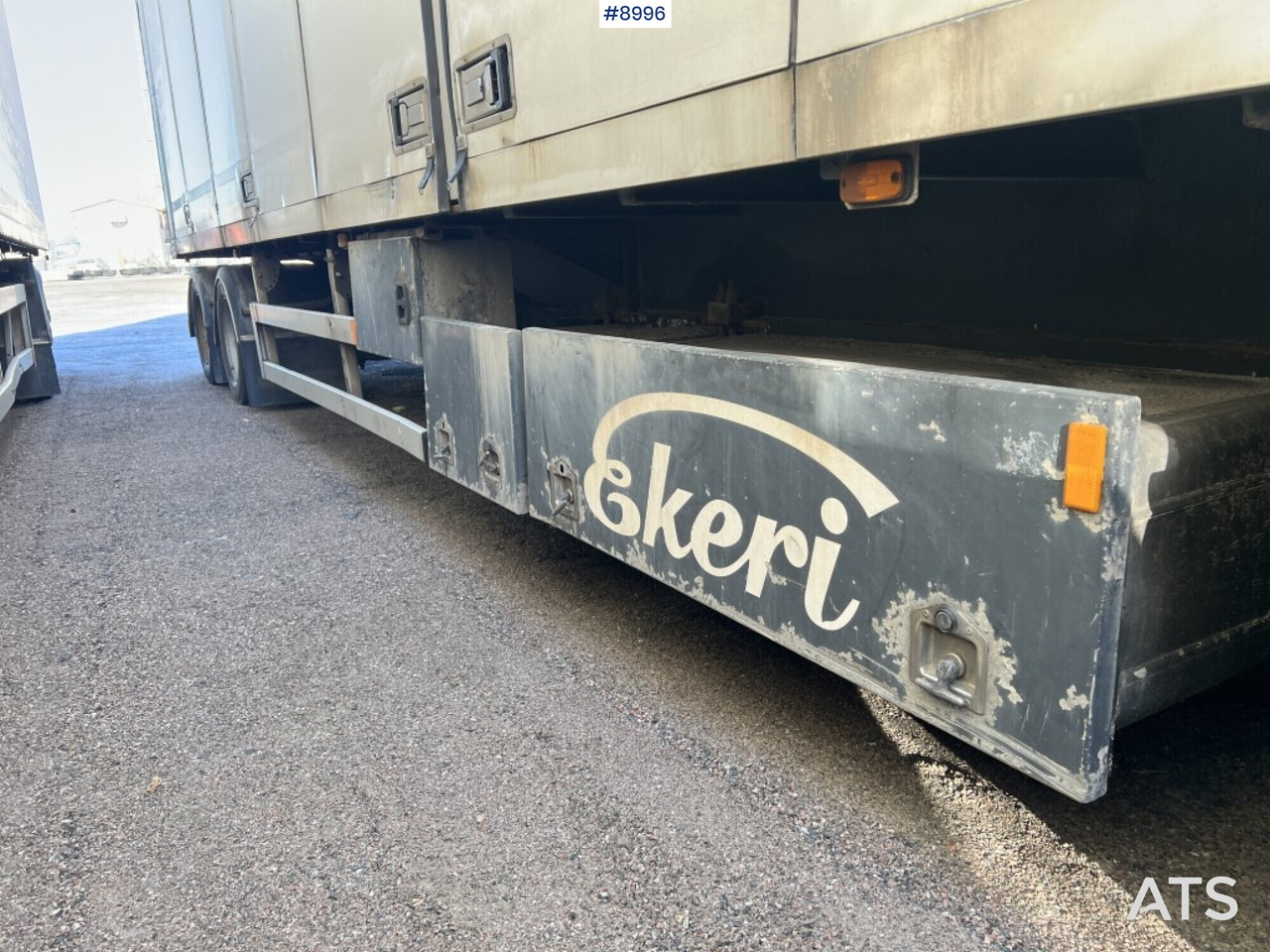 Box trailer EKERI L/L-4 - Closed box trailer: picture 3 Box trailer EKERI L/L-4 - Closed box trailer: picture 3