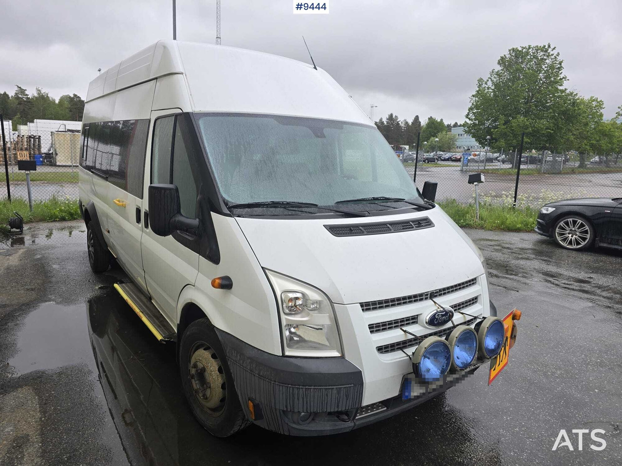 Bus 16 seats Ford Transit - Minibus, People carrier: picture 2 Bus 16 seats Ford Transit - Minibus, People carrier: picture 2