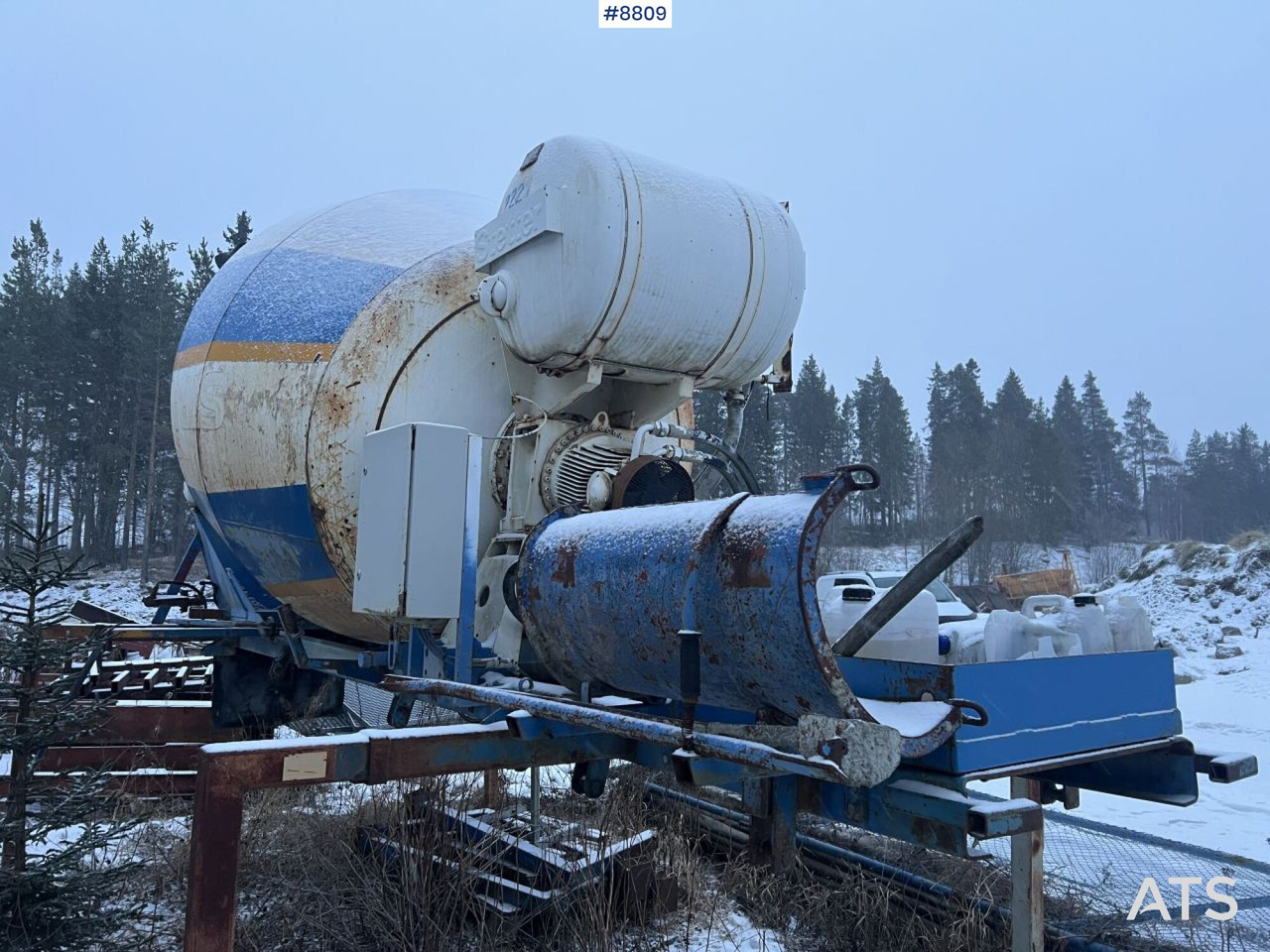 Concrete rotator 6 m3 with Laxo attachment - Concrete mixer drum: picture 3 Concrete rotator 6 m3 with Laxo attachment - Concrete mixer drum: picture 3