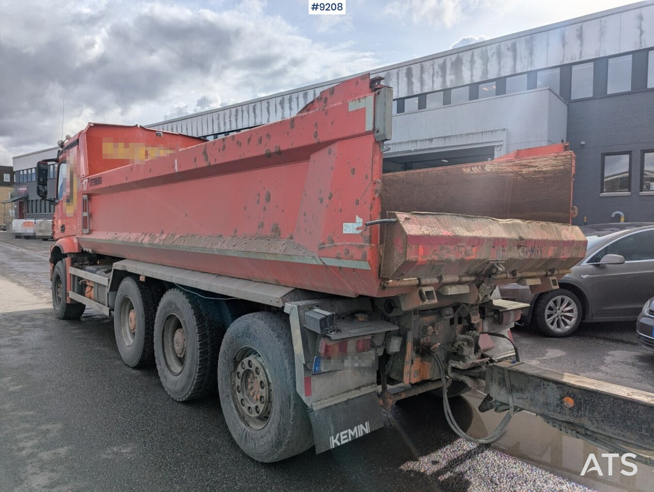 Dump / dozer truck Mercedes Benz Arocs 3251 8X4 - Tipper: picture 3 Dump / dozer truck Mercedes Benz Arocs 3251 8X4 - Tipper: picture 3