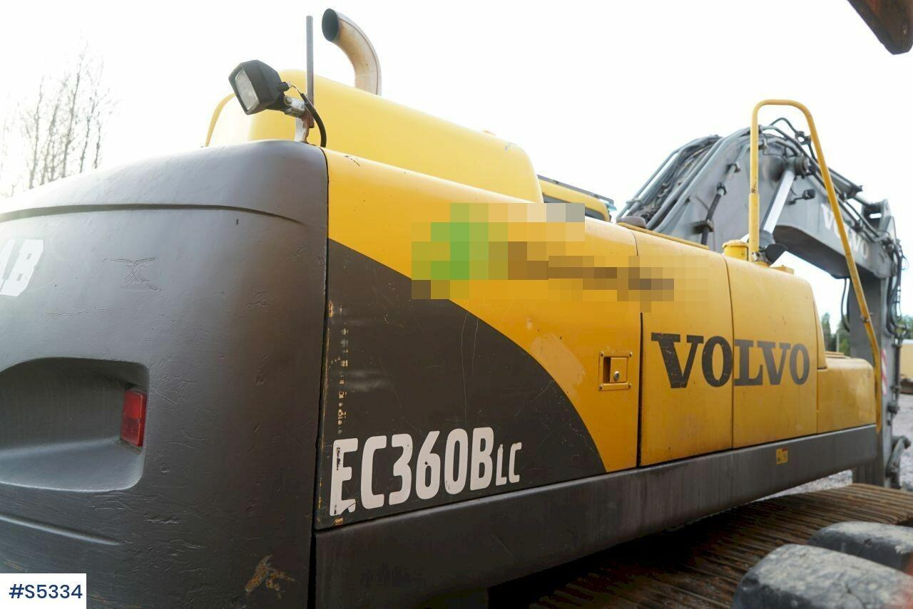 EXCAVATOR Volvo EC360 BLC WITH BUCKET - Excavator: picture 3 EXCAVATOR Volvo EC360 BLC WITH BUCKET - Excavator: picture 3