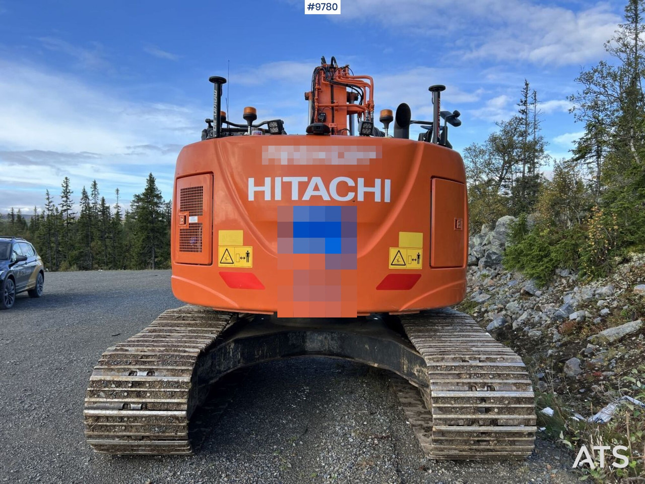 Crawler excavator Hitachi ZX 225 US LC-L with excavation system and attachments: picture 10
