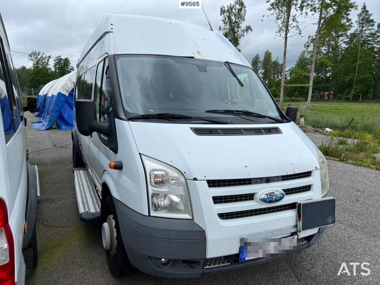 Minibus - 16-seater bus - FORD TRANSIT 430L 17-P B - Minibus, People carrier: picture 2 Minibus - 16-seater bus - FORD TRANSIT 430L 17-P B - Minibus, People carrier: picture 2