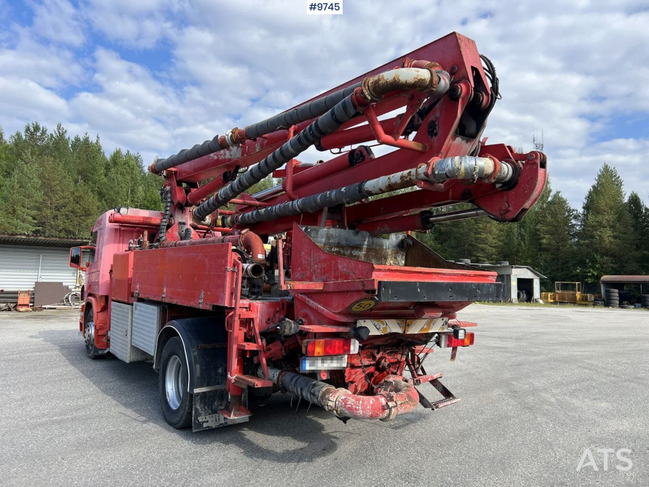 Concrete pump truck Scania P230 with Concrete pump: picture 11