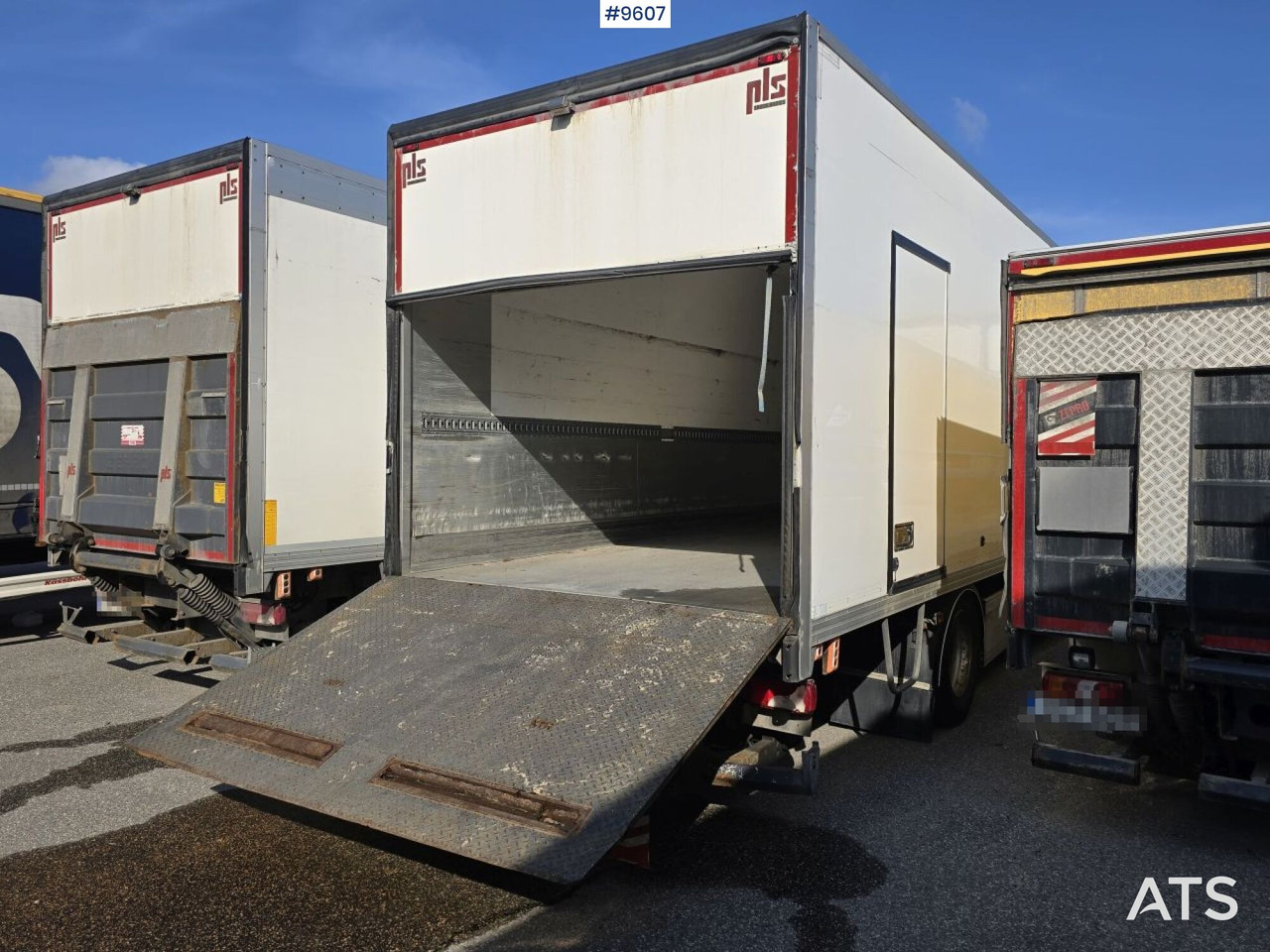 Scania P320 Skåpbil - Box truck: picture 4 Scania P320 Skåpbil - Box truck: picture 4