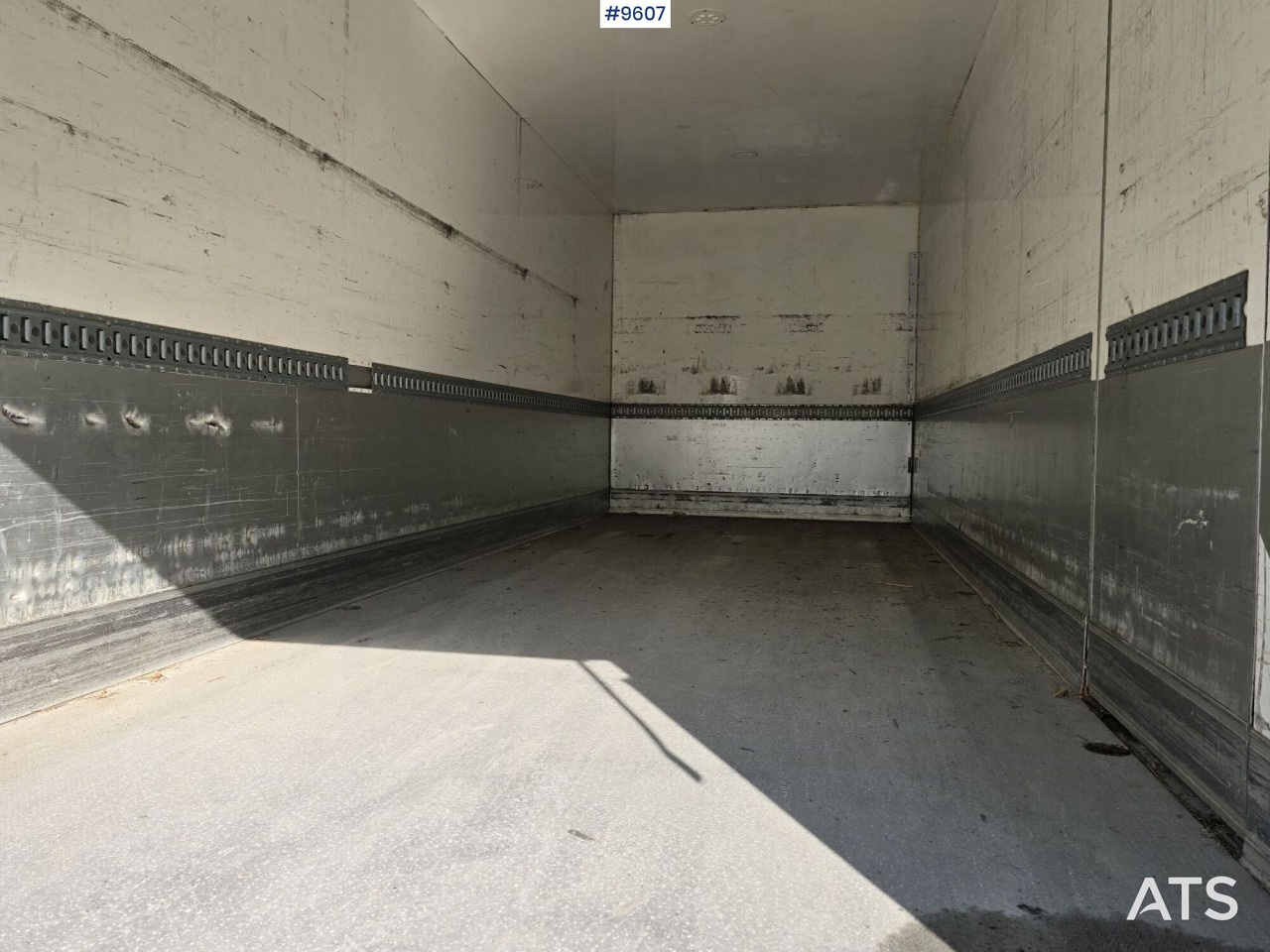 Scania P320 Skåpbil - Box truck: picture 5 Scania P320 Skåpbil - Box truck: picture 5