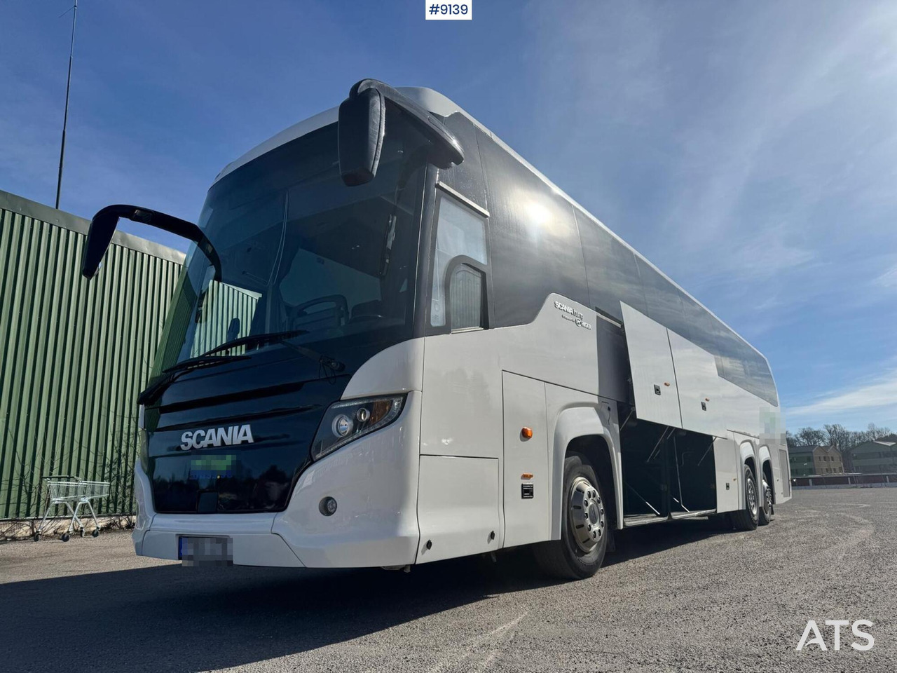 Scania Touring HD Tour bus 57 + 2 seats (SEE VIDEO) - Coach: picture 1 Scania Touring HD Tour bus 57 + 2 seats (SEE VIDEO) - Coach: picture 1