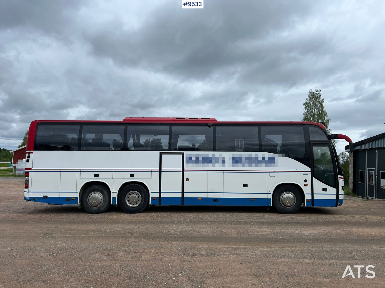 VOLVO B12B 6X2 Passenger Bus - Coach: picture 3 VOLVO B12B 6X2 Passenger Bus - Coach: picture 3
