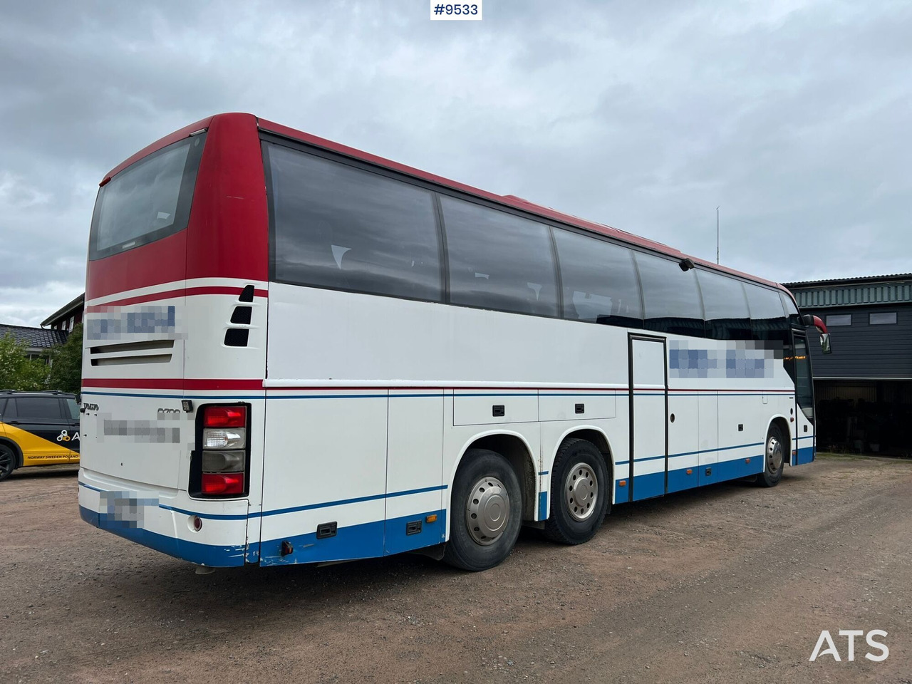 VOLVO B12B 6X2 Passenger Bus - Coach: picture 4 VOLVO B12B 6X2 Passenger Bus - Coach: picture 4