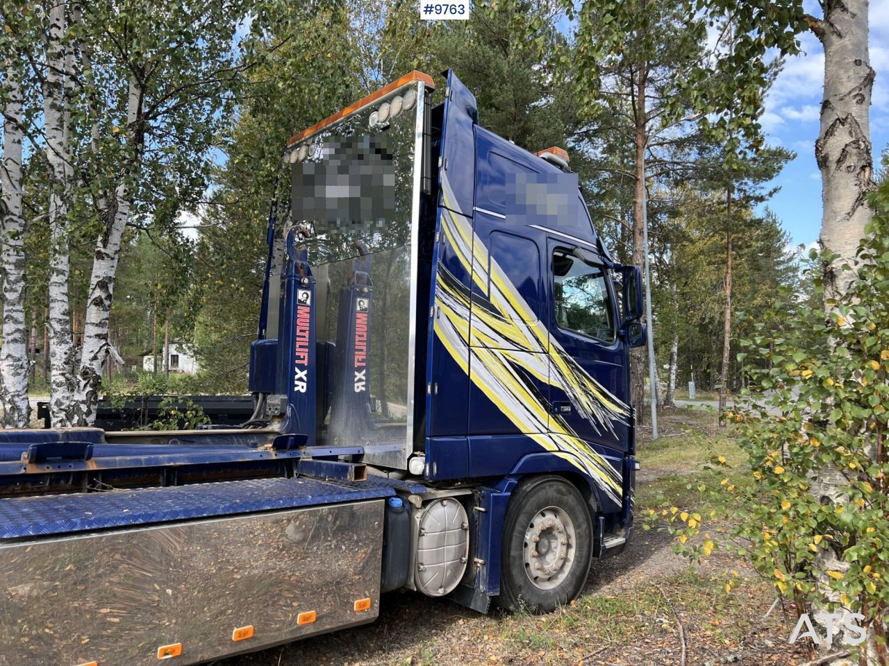 Hook lift truck VOLVO FH16-660 6*2 LAXO-Bracket with load changer, woodchip box, and flatbed: picture 14