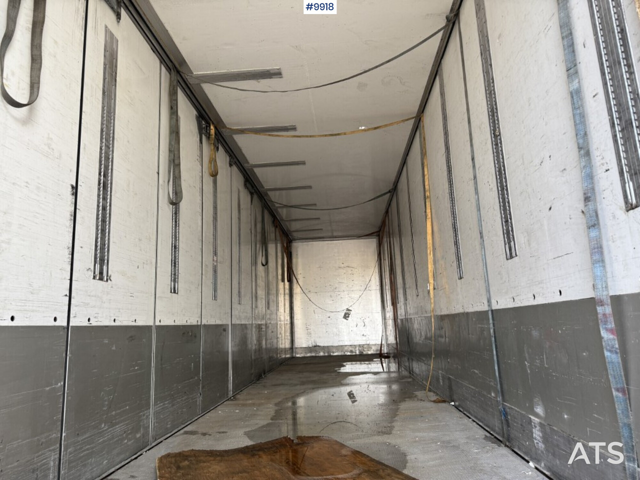 Box truck Volvo FH500 with Narko trailer: picture 8 Box truck Volvo FH500 with Narko trailer: picture 8