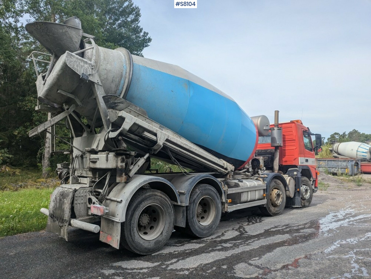 Volvo FM400 8X4 Mixer Truck SEE VIDEO - Concrete mixer truck: picture 4 Volvo FM400 8X4 Mixer Truck SEE VIDEO - Concrete mixer truck: picture 4