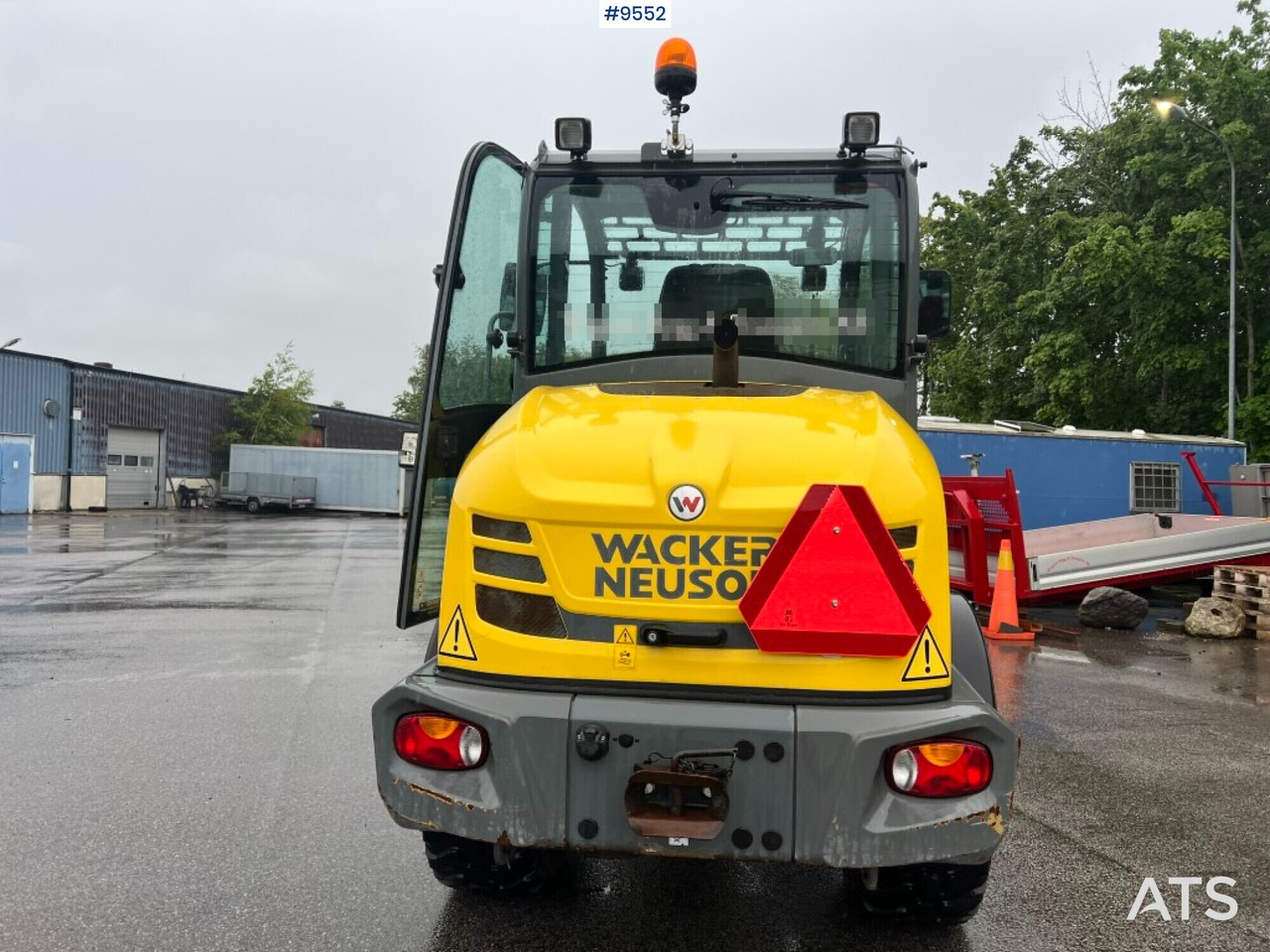 Wheel loader Wheel loader Wacker Neuson WL52 gears and tool stand: picture 11