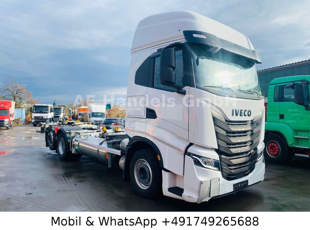 Iveco S-Way 460 LL BDF Multi LNG *Retarder/Lenk+Lift - Cab chassis truck: picture 5 Iveco S-Way 460 LL BDF Multi LNG *Retarder/Lenk+Lift - Cab chassis truck: picture 5