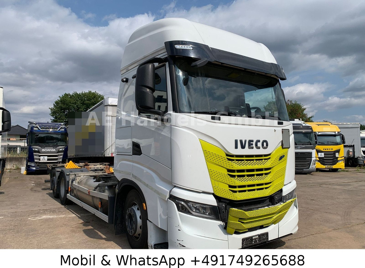 Iveco S-Way 460 LNG BDF 6x2 *Retarder/Lenk+Lift/AHK - Cab chassis truck: picture 1 Iveco S-Way 460 LNG BDF 6x2 *Retarder/Lenk+Lift/AHK - Cab chassis truck: picture 1