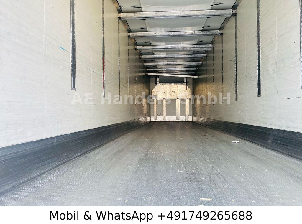 Krone SD *Carrier-Vector-1950/Doppelstock/+-30°/1.Lift Krone SD *Carrier-Vector-1950/Doppelstock/+-30°/1.Lift - Refrigerated semi-trailer: picture 5 Krone SD *Carrier-Vector-1950/Doppelstock/+-30°/1.Lift Krone SD *Carrier-Vector-1950/Doppelstock/+-30°/1.Lift - Refrigerated semi-trailer: picture 5