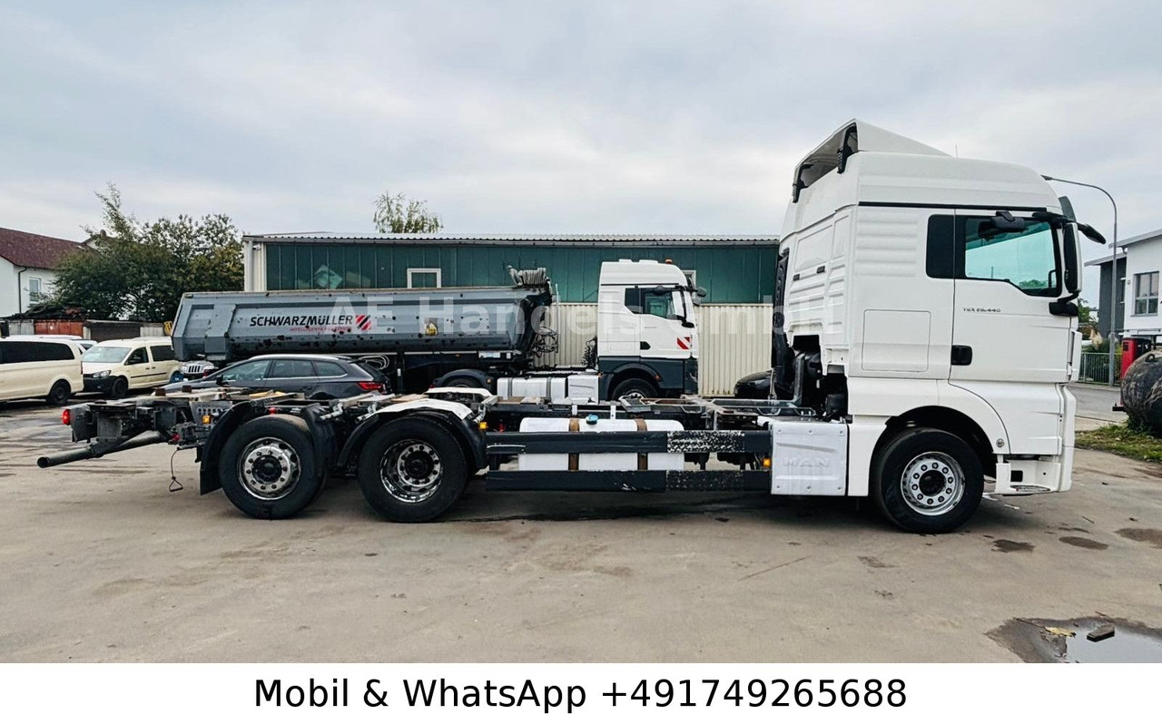MAN TGX 26.440 BDF XLX LL 6x2 *Retarder/ACC/Lift/AHK - Cab chassis truck: picture 2 MAN TGX 26.440 BDF XLX LL 6x2 *Retarder/ACC/Lift/AHK - Cab chassis truck: picture 2