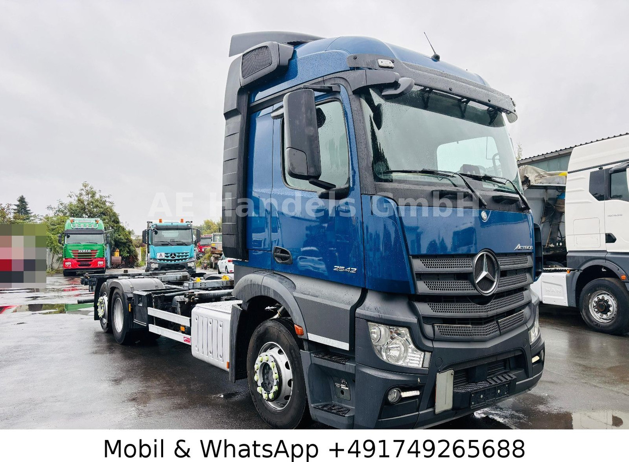 Mercedes-Benz Actros IV 2542 L StreamSpace BDF *Retarder/Lift - Container transporter/ Swap body truck: picture 1 Mercedes-Benz Actros IV 2542 L StreamSpace BDF *Retarder/Lift - Container transporter/ Swap body truck: picture 1