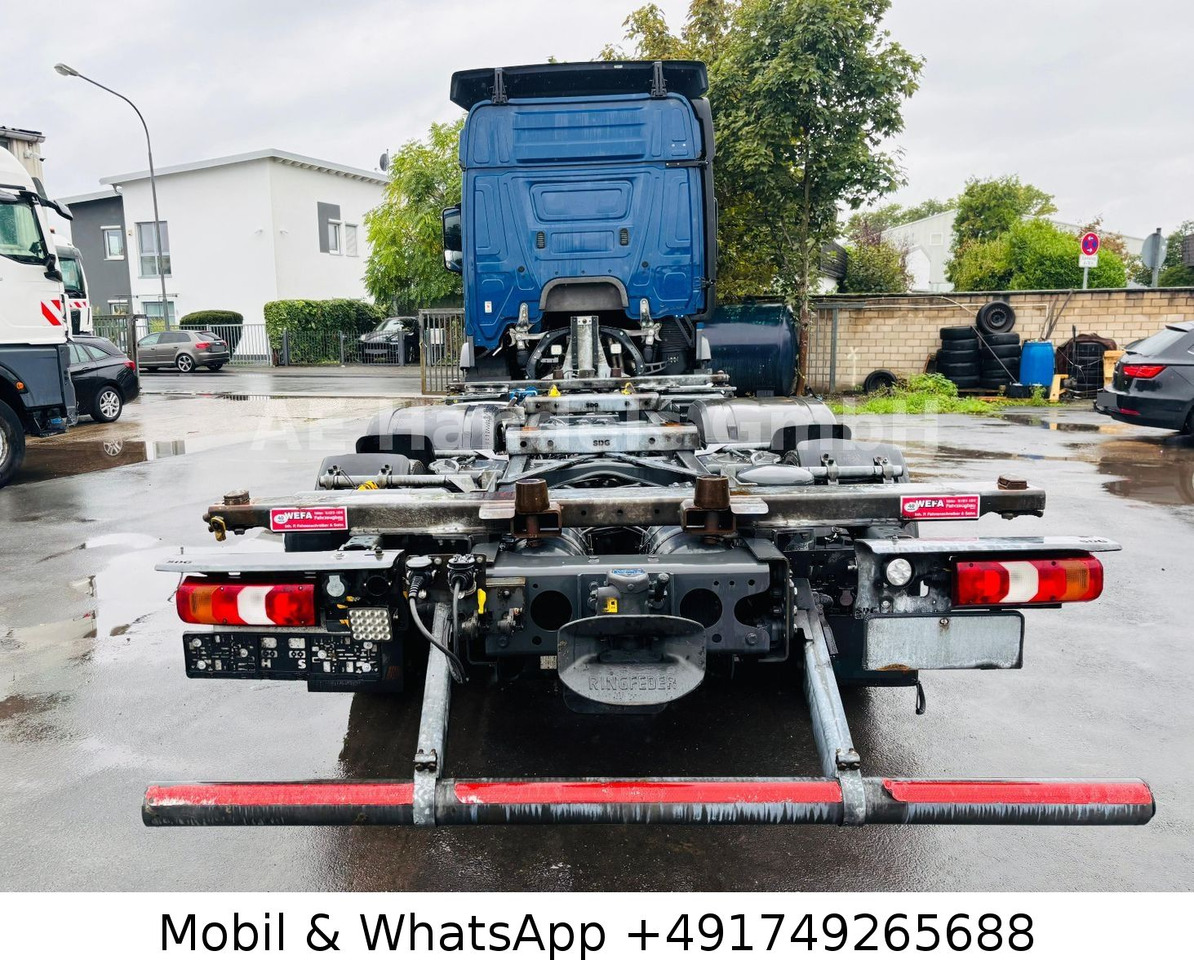 Mercedes-Benz Actros IV 2542 L StreamSpace BDF *Retarder/Lift - Container transporter/ Swap body truck: picture 4 Mercedes-Benz Actros IV 2542 L StreamSpace BDF *Retarder/Lift - Container transporter/ Swap body truck: picture 4