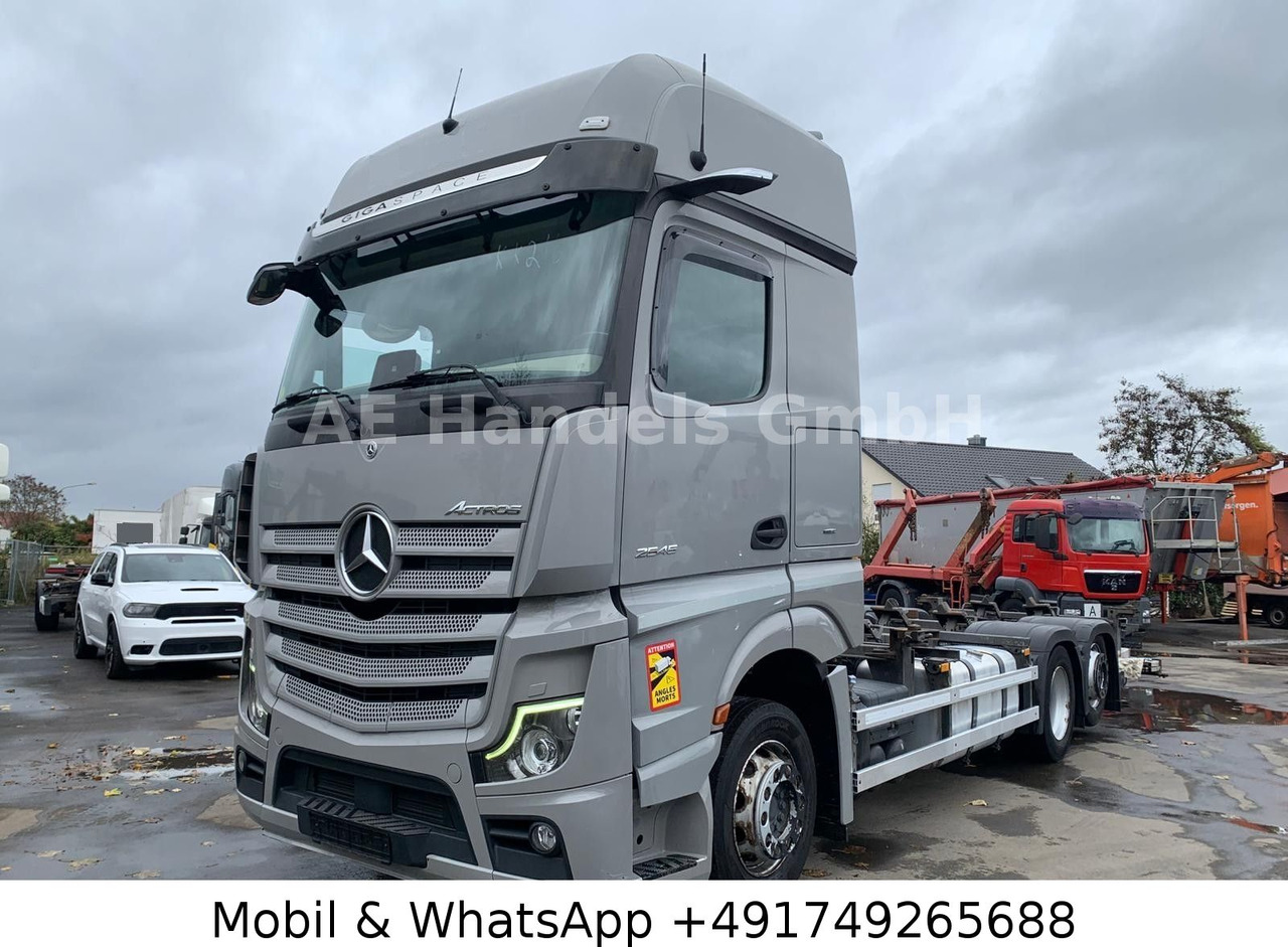 Mercedes-Benz Actros V 2545 BigSpace LL*Retarder/LBW/Lenk+Lift - Cab chassis truck: picture 1 Mercedes-Benz Actros V 2545 BigSpace LL*Retarder/LBW/Lenk+Lift - Cab chassis truck: picture 1