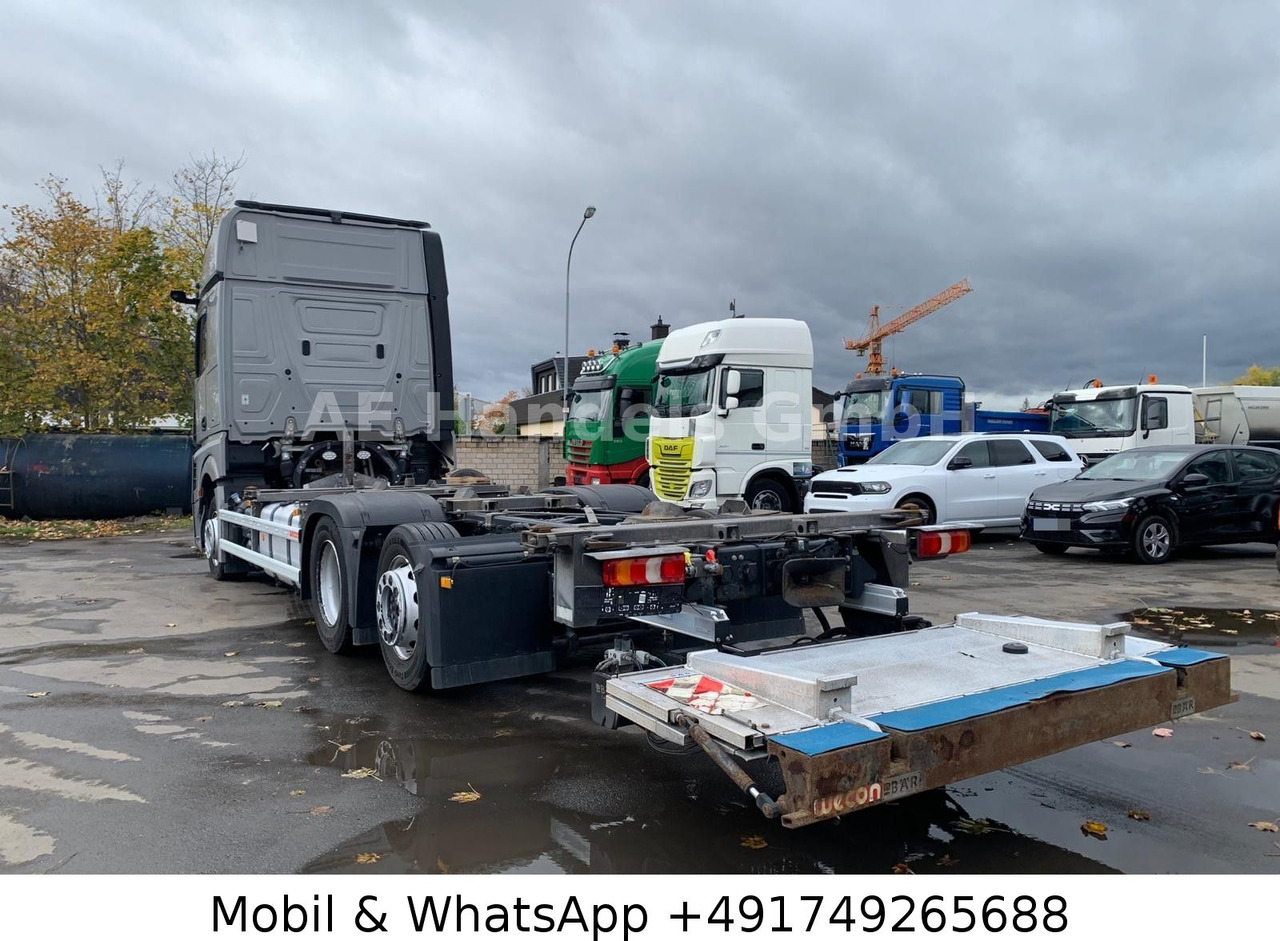 Mercedes-Benz Actros V 2545 GigaSpace BDF LL*Retarder/LBW/L+L - Container transporter/ Swap body truck: picture 4 Mercedes-Benz Actros V 2545 GigaSpace BDF LL*Retarder/LBW/L+L - Container transporter/ Swap body truck: picture 4