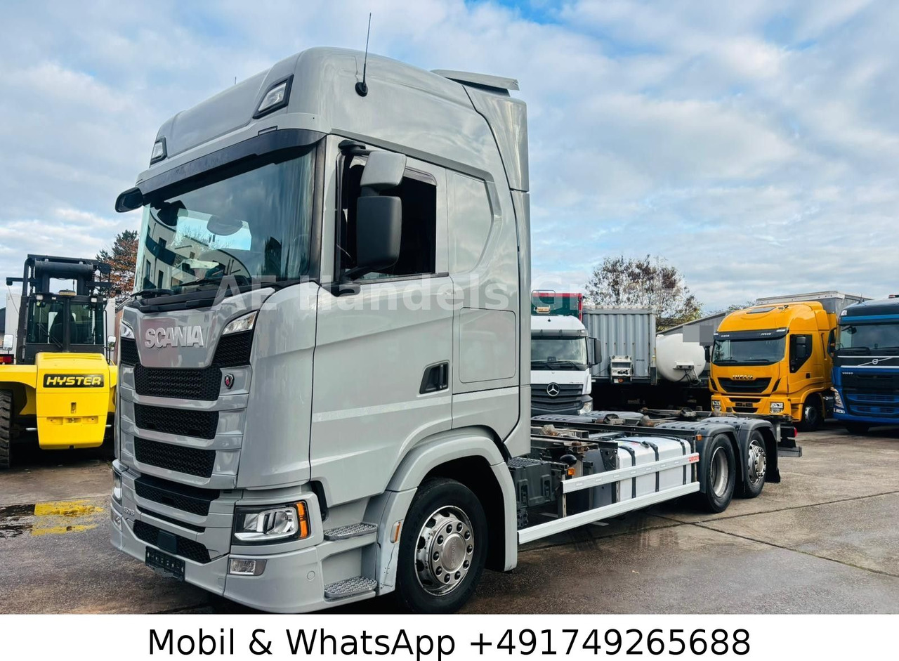 Container transporter/ Swap body truck Scania S450 HighLine BDF *Retarder/Lenk+Lift/Multi/LBW: picture 7 Container transporter/ Swap body truck Scania S450 HighLine BDF *Retarder/Lenk+Lift/Multi/LBW: picture 7