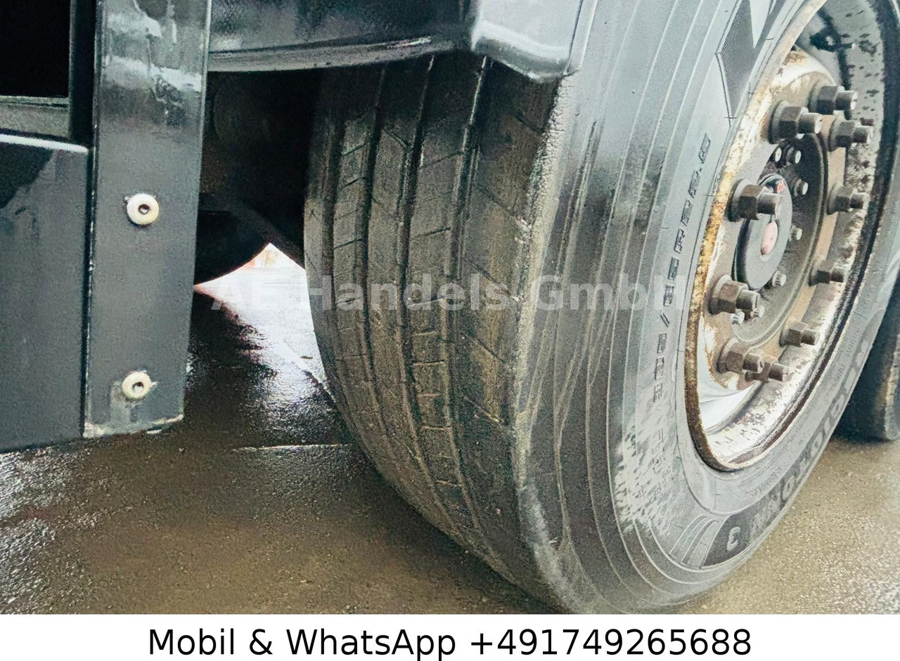 Walking floor semi-trailer Schwarzmüller J-Serie S1 Aluminium 87m³/Funk/8mm/Sidedoor: picture 23 Walking floor semi-trailer Schwarzmüller J-Serie S1 Aluminium 87m³/Funk/8mm/Sidedoor: picture 23
