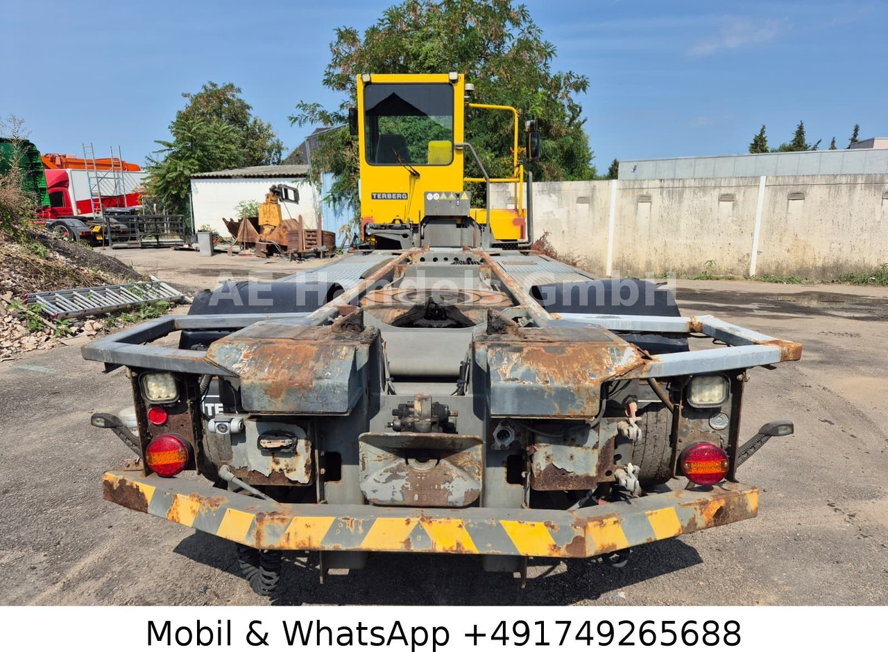 Terberg BC 182 4x2 Rangierfahrzeug *Klima - Container transporter/ Swap body truck: picture 4 Terberg BC 182 4x2 Rangierfahrzeug *Klima - Container transporter/ Swap body truck: picture 4