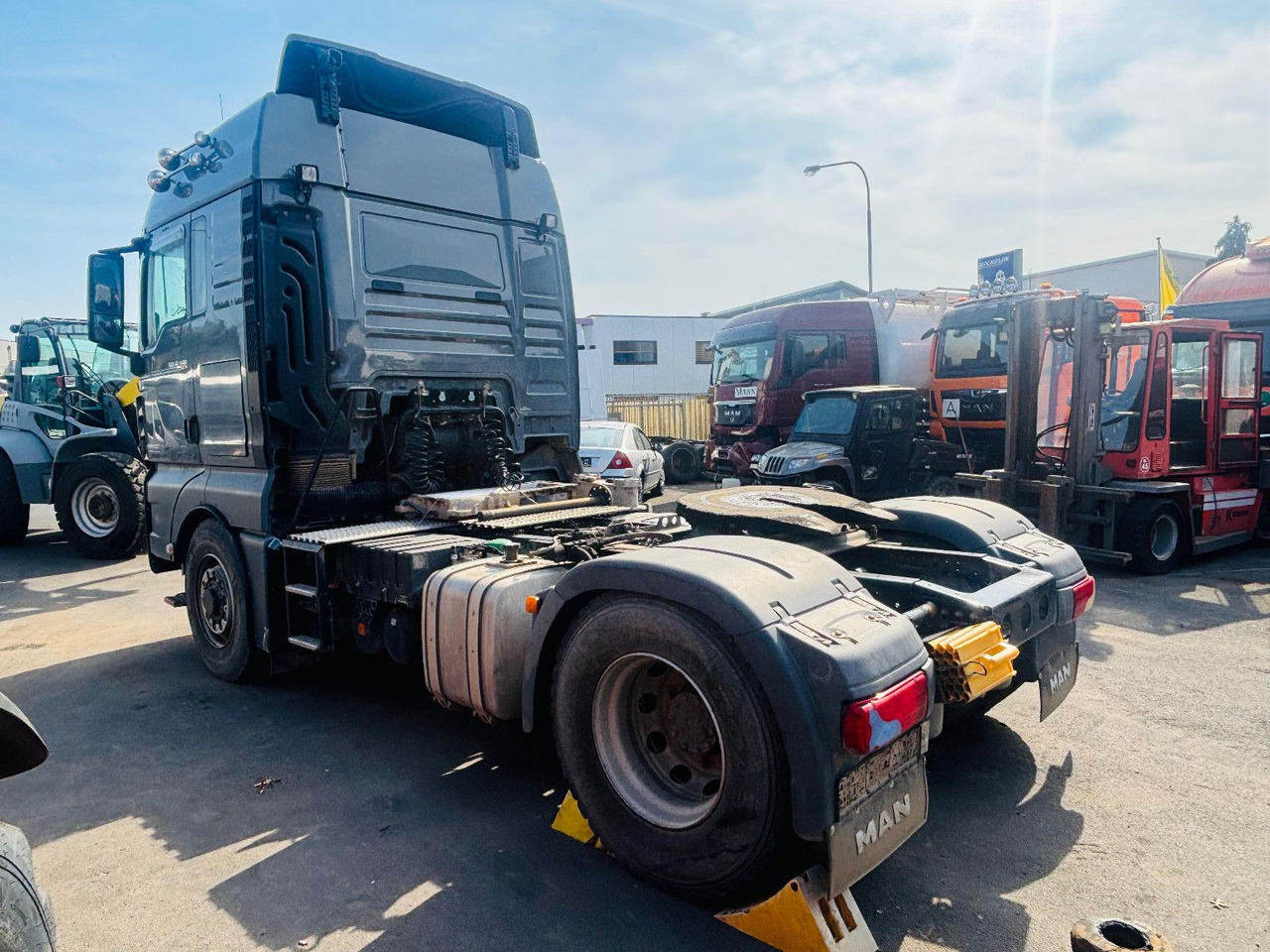 MAN TGX 18.500 XLX BL HydroDrive 4x4 *Pritarder/Hydr - Tractor unit: picture 5 MAN TGX 18.500 XLX BL HydroDrive 4x4 *Pritarder/Hydr - Tractor unit: picture 5