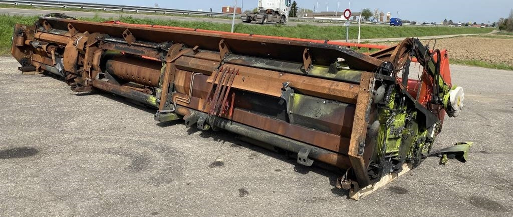 Claas V770 Type 528 - Harvester attachment: picture 4 Claas V770 Type 528 - Harvester attachment: picture 4