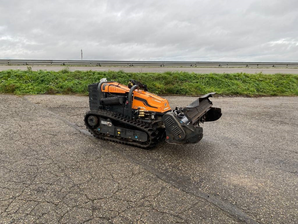 Energreen ENERGREEN ROBOGREEN EVO + HEAD 130 1er Main - Municipal tractor: picture 3 Energreen ENERGREEN ROBOGREEN EVO + HEAD 130 1er Main - Municipal tractor: picture 3
