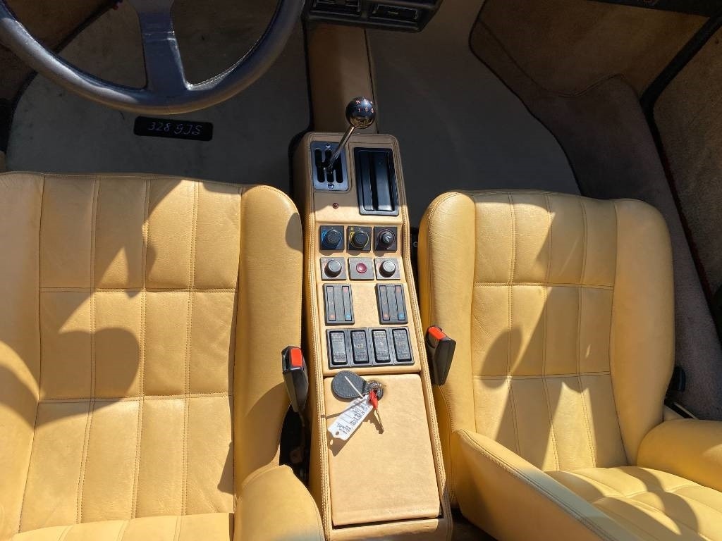 Car Ferrari 328 GTS / Origine Française endommagé: picture 24