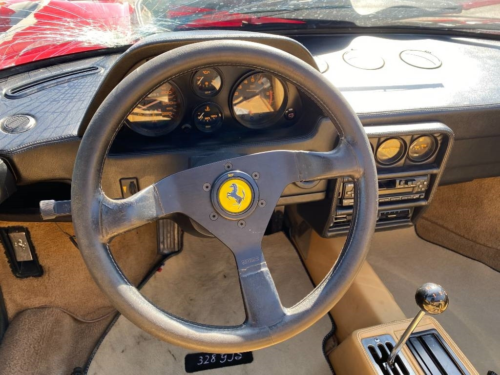 Car Ferrari 328 GTS / Origine Française endommagé: picture 25