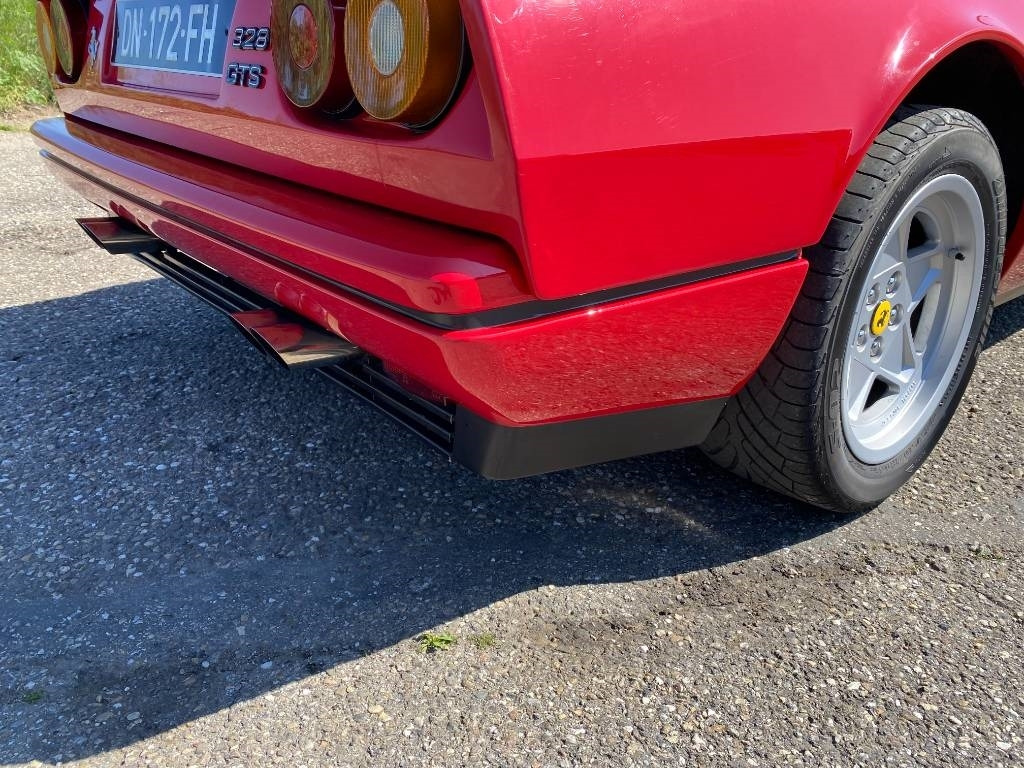 Car Ferrari 328 GTS / Origine Française endommagé: picture 50