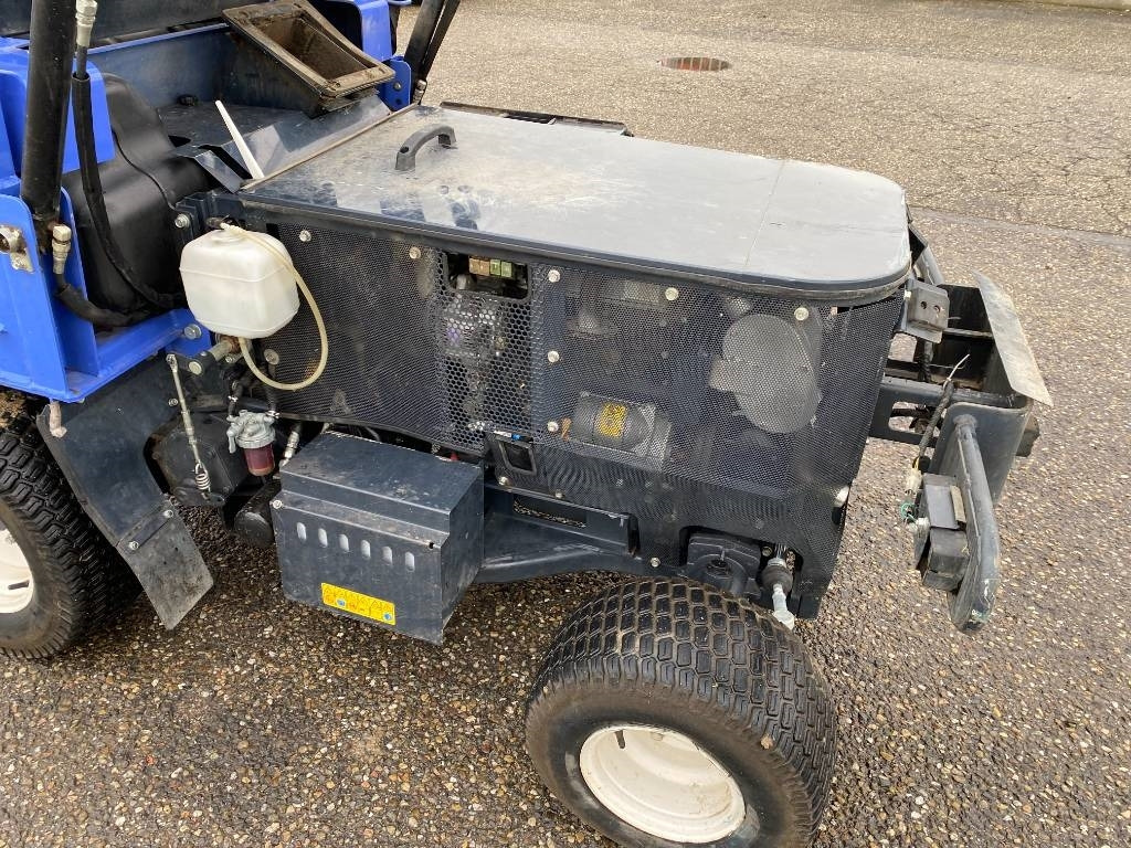 Lawn mower Iseki SF 235F 1er Main endommagée: picture 30 Lawn mower Iseki SF 235F 1er Main endommagée: picture 30