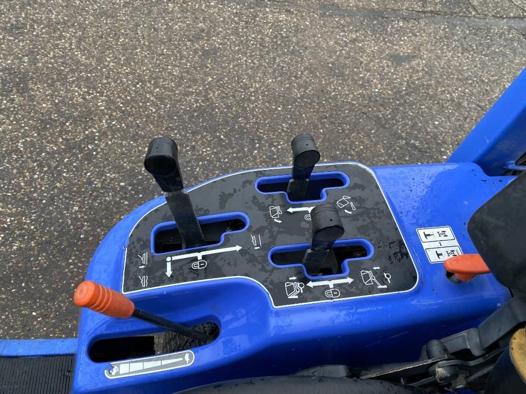 Lawn mower Iseki SF 235F 1er Main endommagée: picture 28 Lawn mower Iseki SF 235F 1er Main endommagée: picture 28