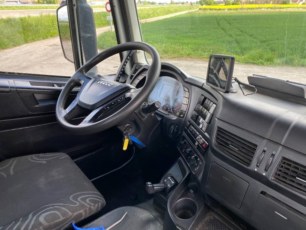 Car transporter truck Iveco STRALIS 360 e6 A Réparer: picture 48 Car transporter truck Iveco STRALIS 360 e6 A Réparer: picture 48