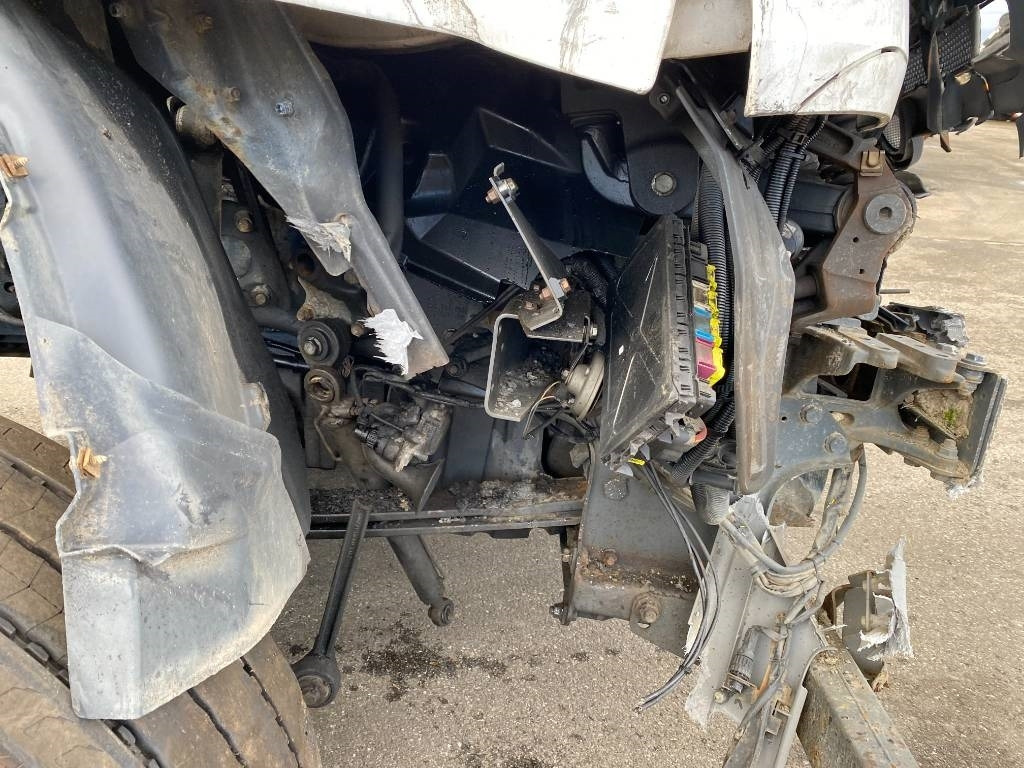 Bitumen sprayer Mercedes-Benz ACTROS Mp2 2536/6x2 BVM -ACMAR CRAON Z12341: picture 49 Bitumen sprayer Mercedes-Benz ACTROS Mp2 2536/6x2 BVM -ACMAR CRAON Z12341: picture 49