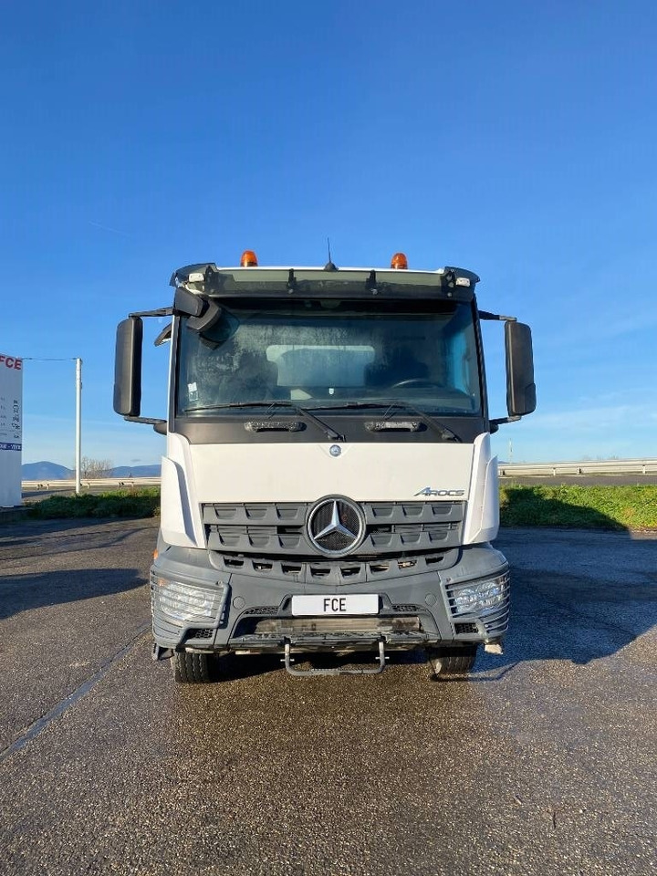 Mercedes-Benz AROCS 3240/EUROMIXBETON 9M3 endommagé - Concrete mixer truck: picture 2 Mercedes-Benz AROCS 3240/EUROMIXBETON 9M3 endommagé - Concrete mixer truck: picture 2
