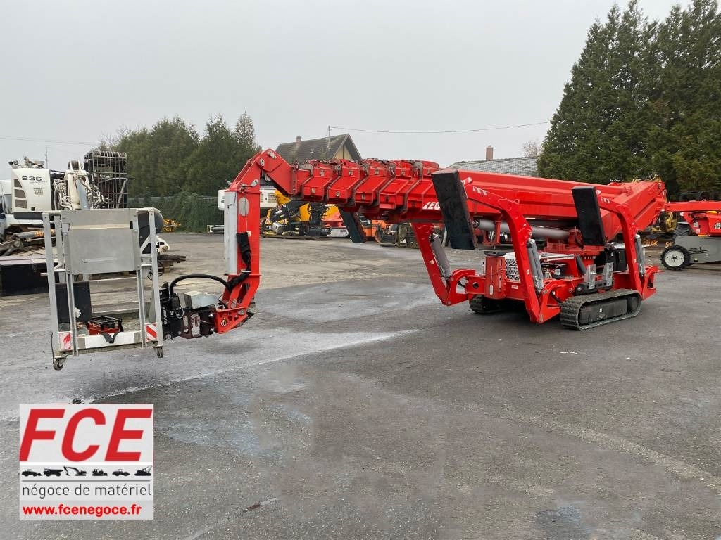 Teupen LEO35T/PLUS a réparer - Telescopic boom: picture 1 Teupen LEO35T/PLUS a réparer - Telescopic boom: picture 1