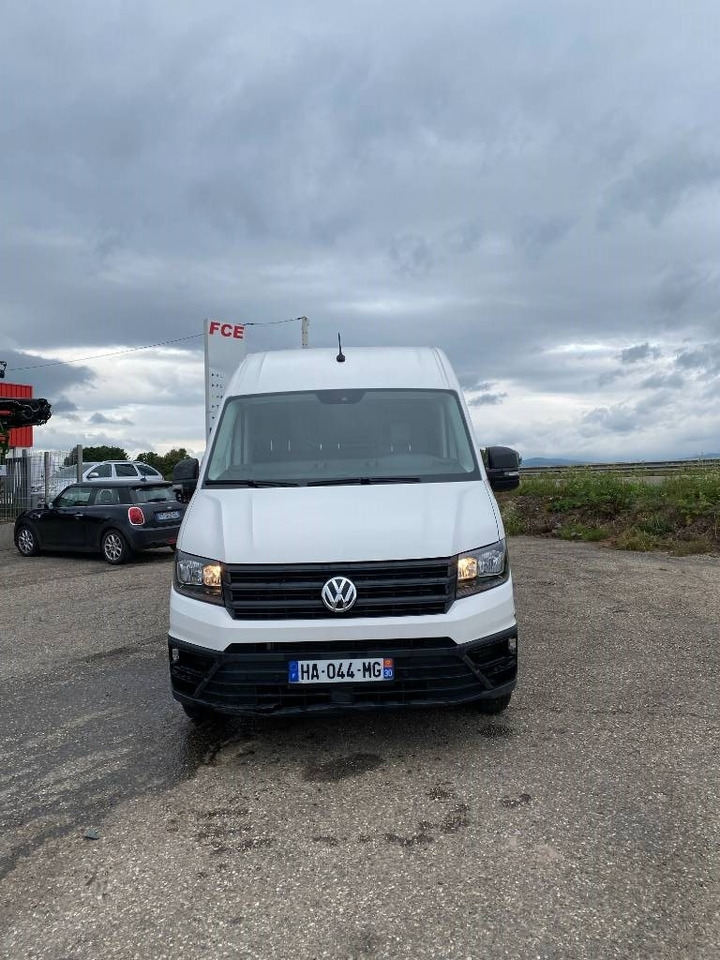 Volkswagen CRAFTER 2.0 TDI 140 L2H3 / 1er Main endommagée - Closed box van: picture 2 Volkswagen CRAFTER 2.0 TDI 140 L2H3 / 1er Main endommagée - Closed box van: picture 2
