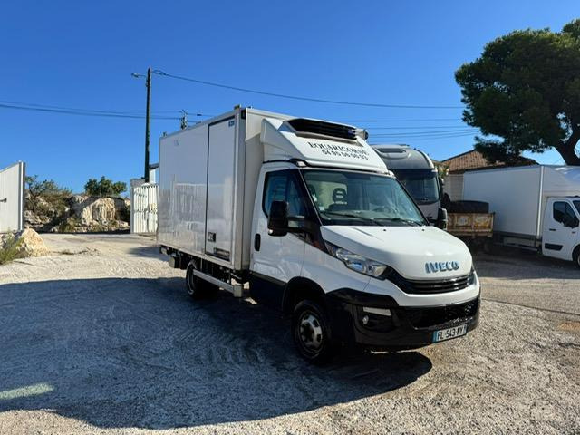 Iveco 35C16 CAISSE FRIGO LAMBERET ET CARRIER ET HAYON - Refrigerated delivery van: picture 3 Iveco 35C16 CAISSE FRIGO LAMBERET ET CARRIER ET HAYON - Refrigerated delivery van: picture 3