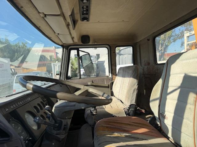 Iveco UNIC 175-24 BENNE GRUE - Tipper, Crane truck: picture 5 Iveco UNIC 175-24 BENNE GRUE - Tipper, Crane truck: picture 5