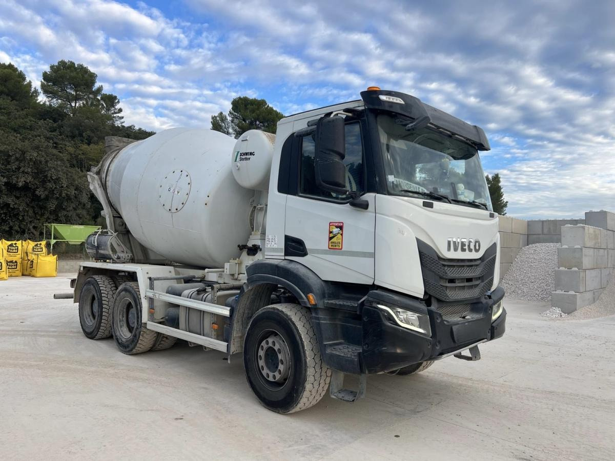 Iveco X-WAY 420 MALAXEUR 6m3 6X4 - Concrete mixer truck: picture 4 Iveco X-WAY 420 MALAXEUR 6m3 6X4 - Concrete mixer truck: picture 4