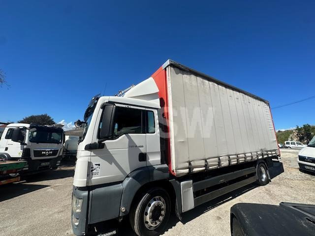 MAN TGS 18.440 SAVOYARDE - Curtain side truck: picture 2 MAN TGS 18.440 SAVOYARDE - Curtain side truck: picture 2