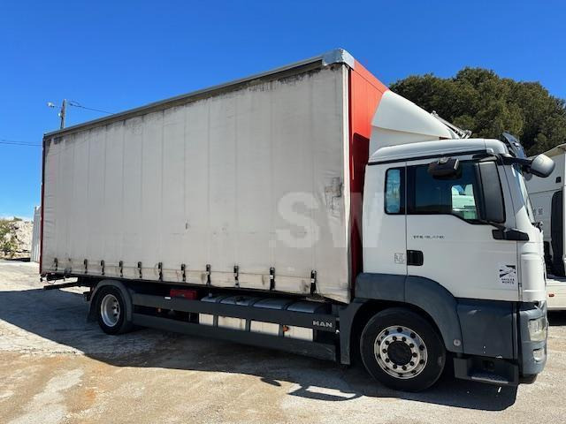 MAN TGS 18.440 SAVOYARDE - Curtain side truck: picture 1 MAN TGS 18.440 SAVOYARDE - Curtain side truck: picture 1