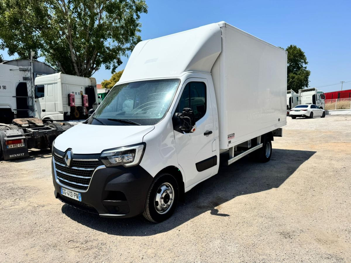 Renault Master 2.5 DCI 150 - Closed box van: picture 1 Renault Master 2.5 DCI 150 - Closed box van: picture 1