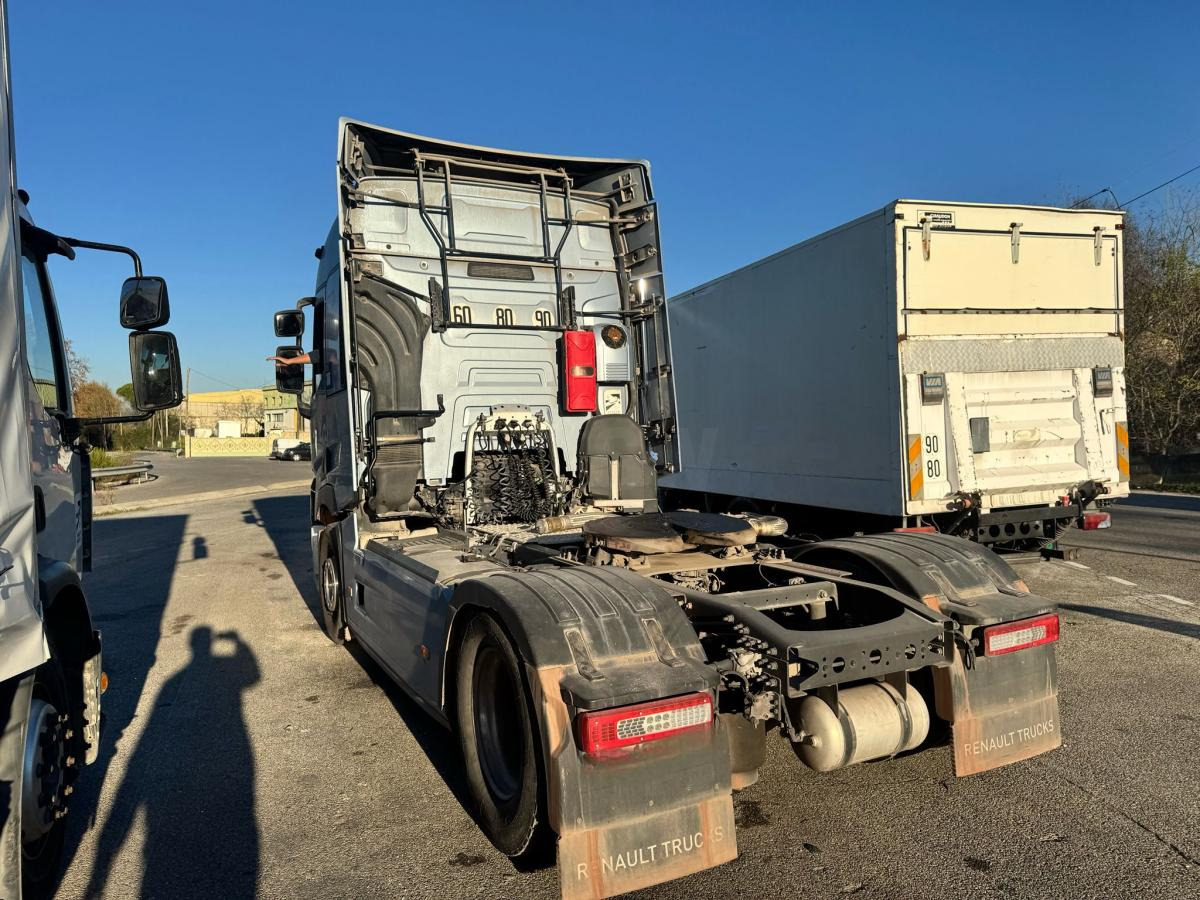 Renault T 480 - Tractor unit: picture 4 Renault T 480 - Tractor unit: picture 4