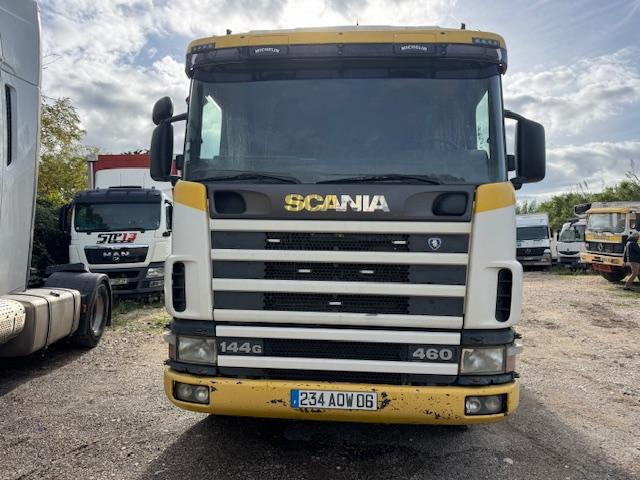 Scania R460 V8 - Tractor unit: picture 2 Scania R460 V8 - Tractor unit: picture 2