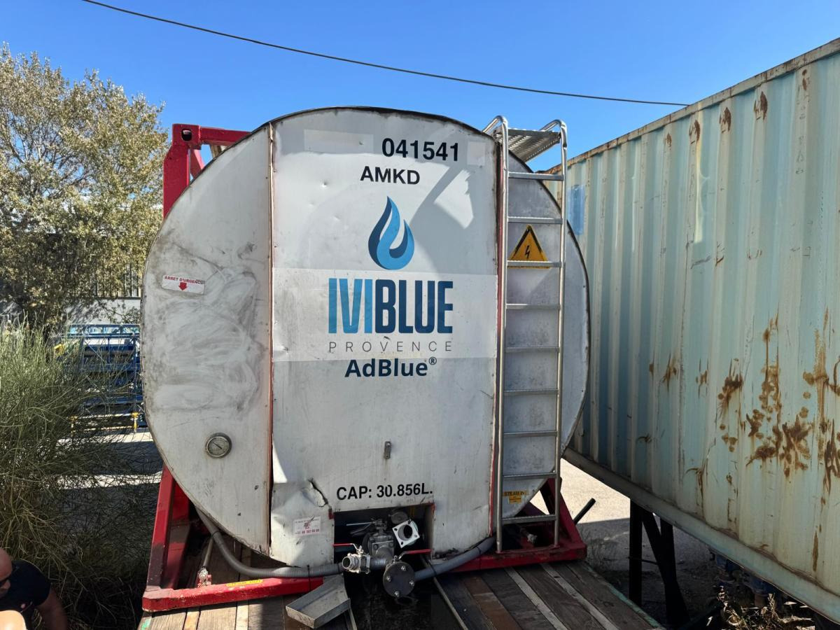 Van Hool 30000 LITRES ADBLUE - Tanker semi-trailer: picture 5 Van Hool 30000 LITRES ADBLUE - Tanker semi-trailer: picture 5